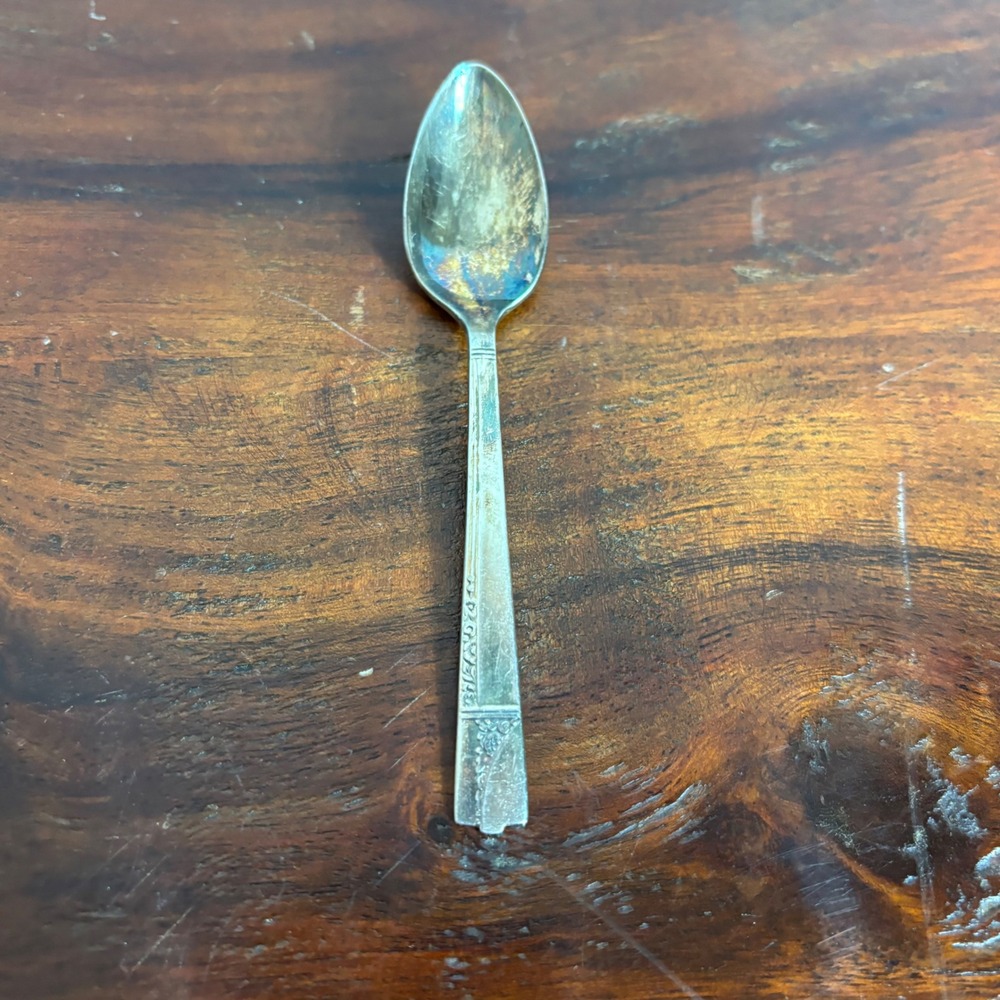 Nobility Plate‎ Royal Rose Silverplate Demitasse Spoon Vintage 4.25 Inch Floral